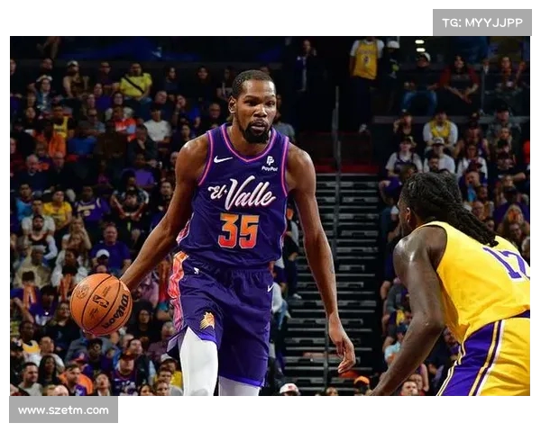凯文杜兰特:从篮球天才到NBA传奇人物的崛起与挑战 凯文杜兰特:从篮球天才到NBA传奇人物的崛起与挑战